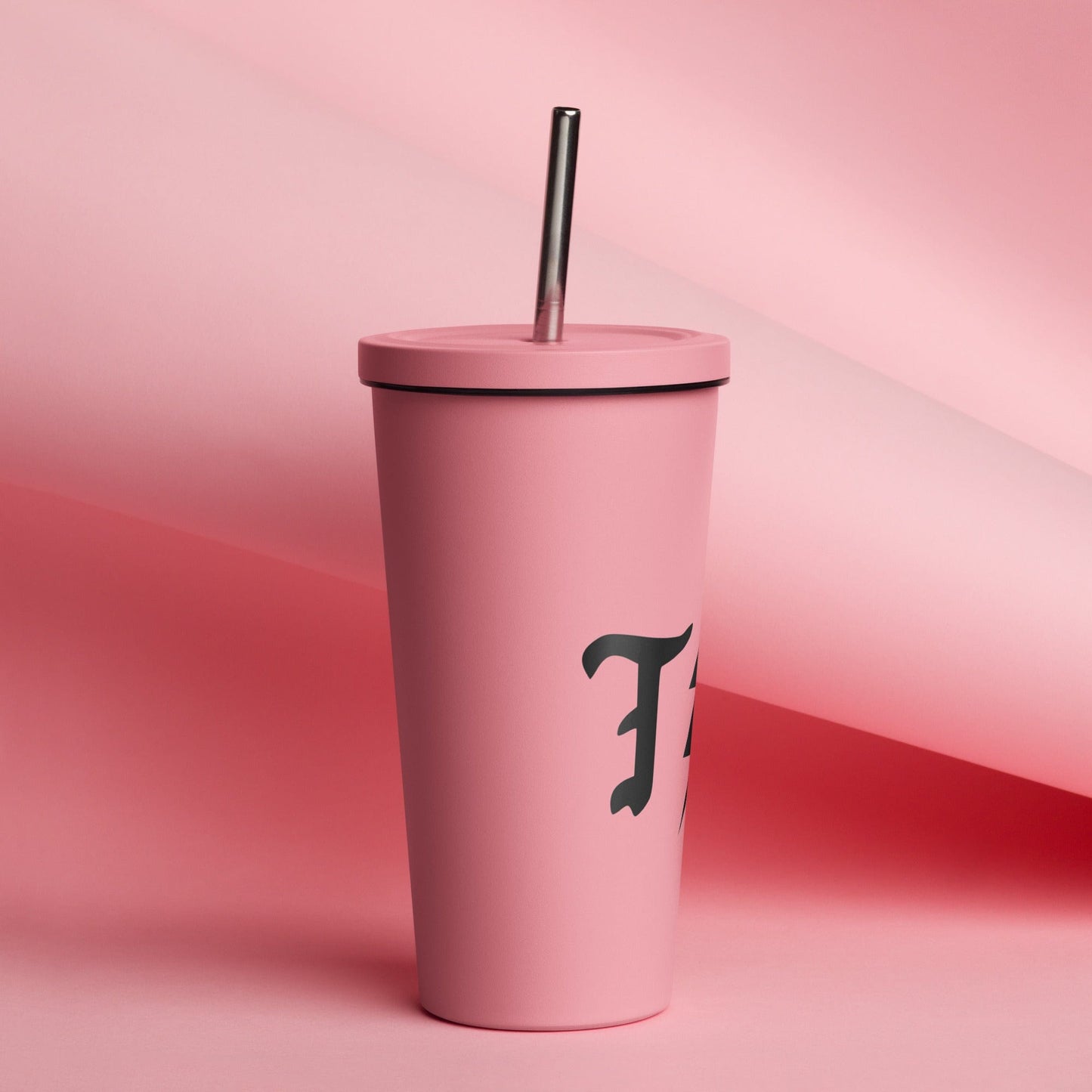 Insulated tumbler with a straw