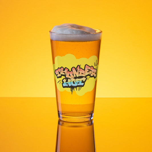 Shaker pint glass