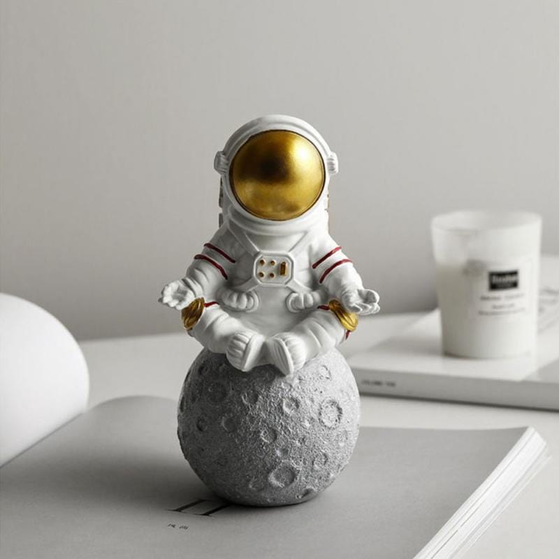 Astronauts Ornaments For Home Office