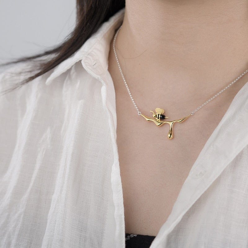 Women Dripping Honey Pendant Necklace